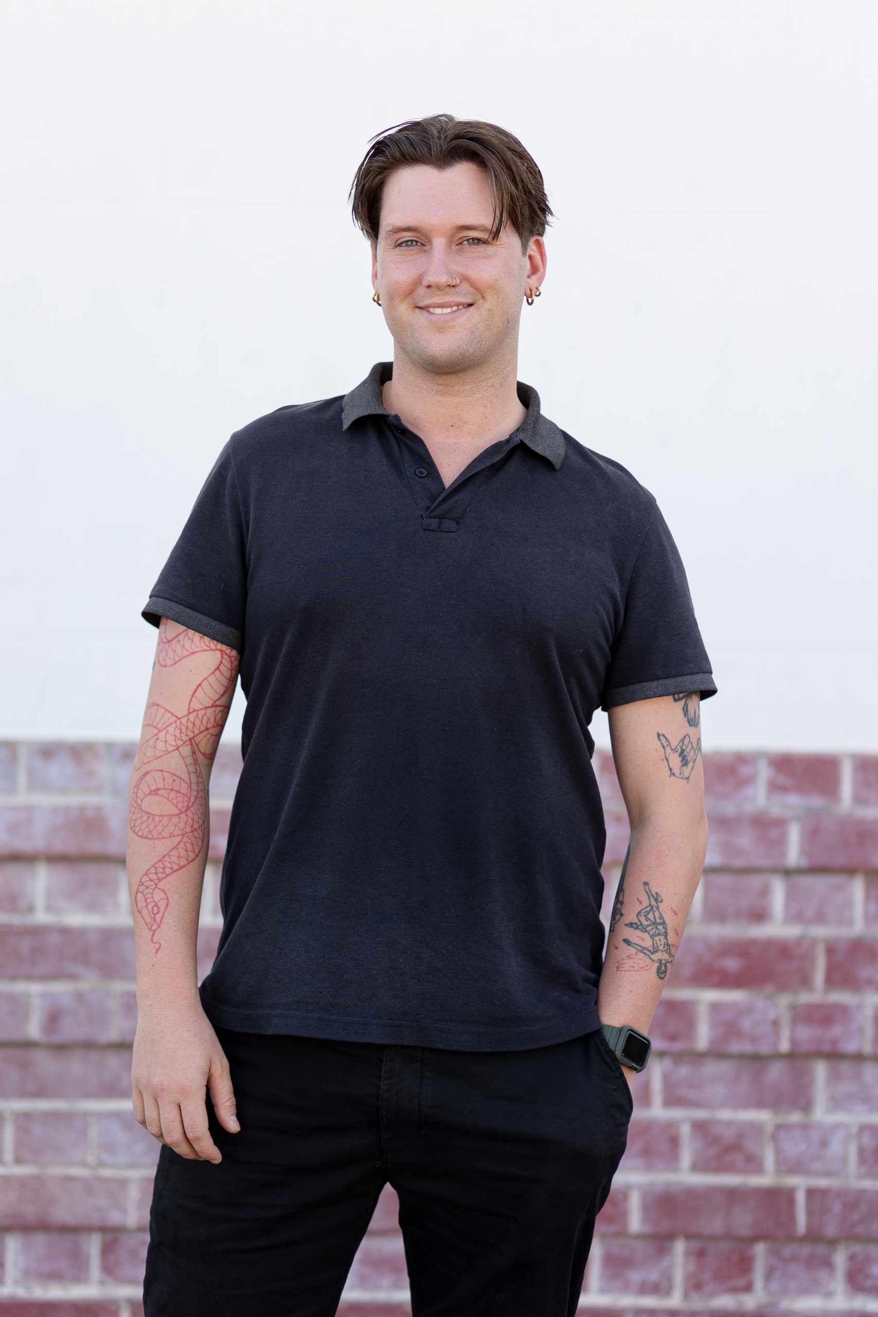 ULTIMO HEADSHOTS IZAAK