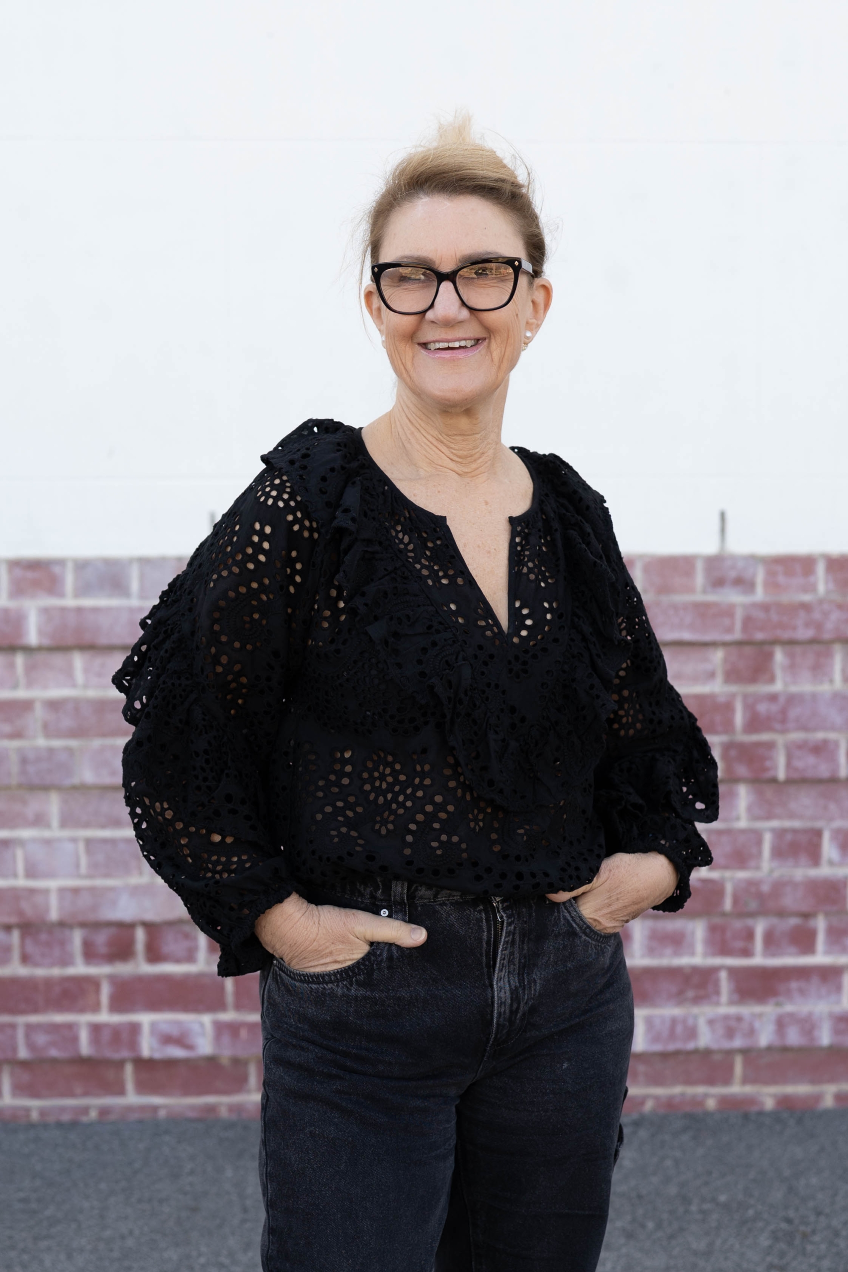 ULTIMO HEADSHOTS DAWN